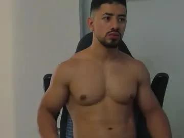 Ezzio_scolaro from Chaturbate