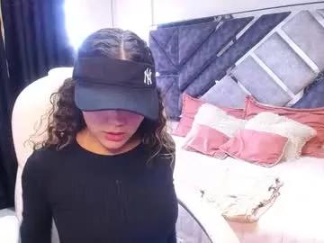 Giia_moroe from Chaturbate