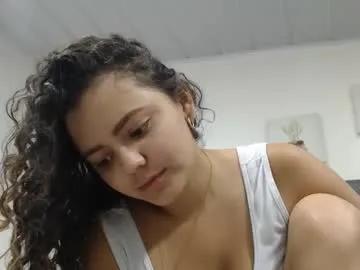 Giia_moroe from Chaturbate