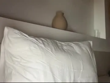 Hannah_girl_ from Chaturbate