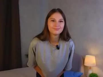 Hanneloregurwell from Chaturbate