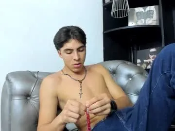 Heellboy_ from Chaturbate