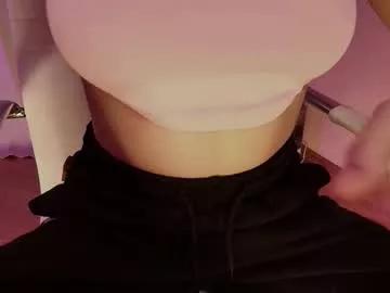 Hollyextra from Chaturbate