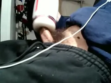 Iliketofuck1975 from Chaturbate