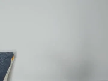 Innocent__student18 from Chaturbate