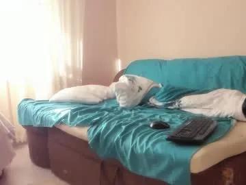 Issabelle_69 from Chaturbate