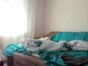 Issabelle_69 from Chaturbate