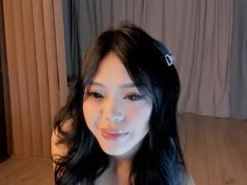 Jee__son from Chaturbate