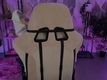 Jennydens from Chaturbate