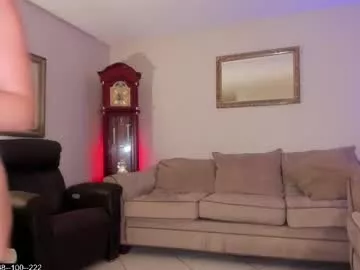 Jess_boots from Chaturbate