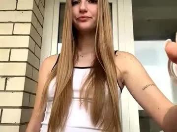 Jinnyjaquins from Chaturbate