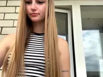 Jinnyjaquins from Chaturbate