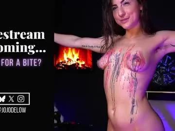 Jojodelow from Chaturbate