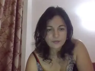Jully_caitlyn from Chaturbate