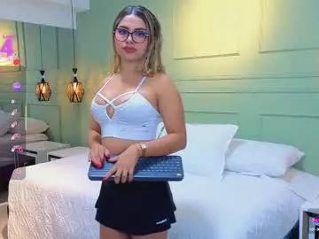 Kataliina_18 from Chaturbate