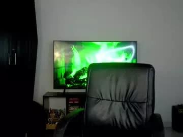 Kellytesh from Chaturbate