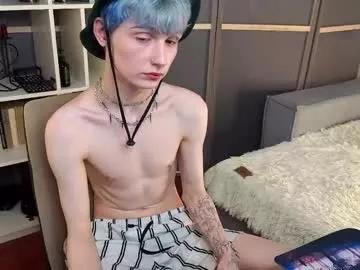 Kessy_white from Chaturbate