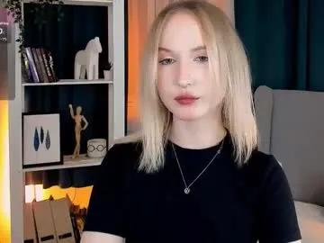 Kikishyness from Chaturbate