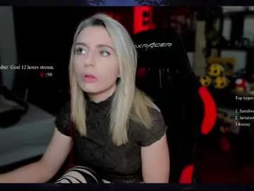 Kimilee22 from Chaturbate