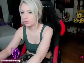 Kimilee22 from Chaturbate