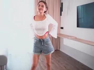 Kissmesloww from Chaturbate