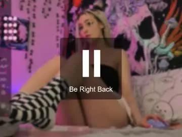 Kissthasky from Chaturbate