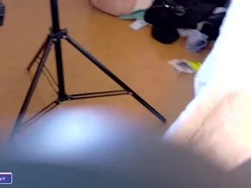 Kitty_rose__ from Chaturbate