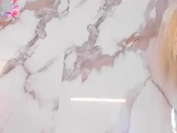 Larakrof from Chaturbate