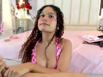 Larakrof from Chaturbate