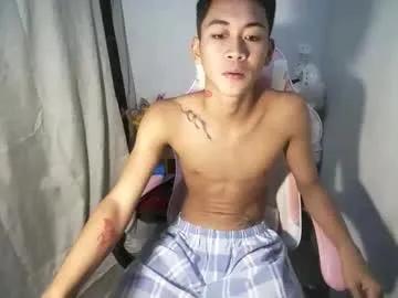 Leemoreno18 from Chaturbate