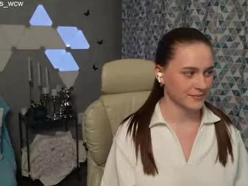 Lesliekorfs from Chaturbate