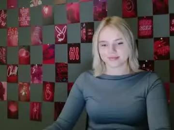 Leyla_le from Chaturbate