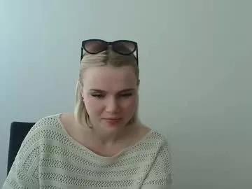 Leyla_le from Chaturbate