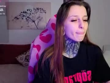 Lilith_poison from Chaturbate