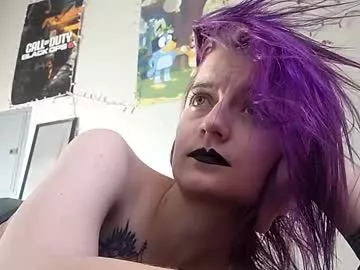 Lilthroatpixie from Chaturbate