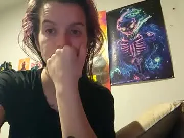 Lilthroatpixie from Chaturbate