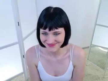 Lilu_m00n from Chaturbate