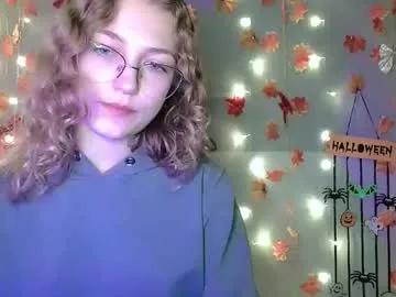 Lily_tayberry from Chaturbate