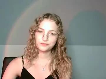 Lily_tayberry from Chaturbate