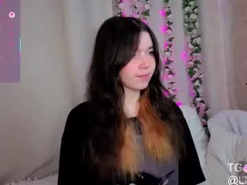 Little_teya from Chaturbate