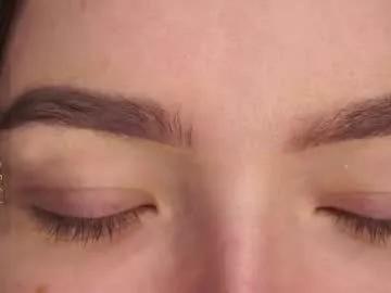 Lynngroves from Chaturbate