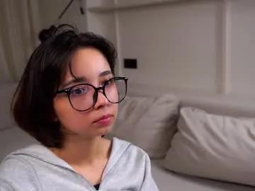 Maracommiskey from Chaturbate