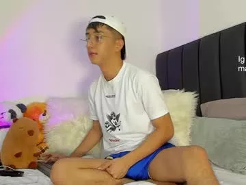 Maxx_cortes from Chaturbate