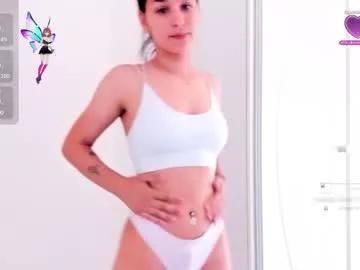 Maya_and_guests from Chaturbate