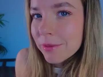 Milly_shy from Chaturbate