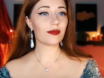 Missbeverlymills from Chaturbate