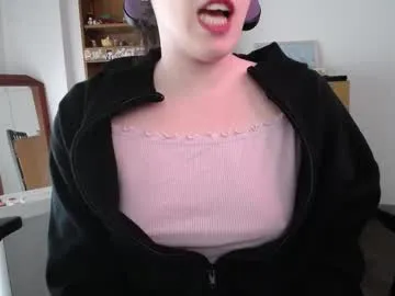 Missivana777 from Chaturbate