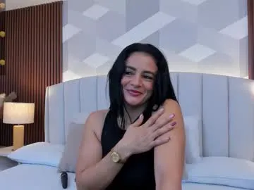 Mommy_naughty_ from Chaturbate