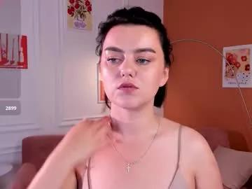 Moodberry from Chaturbate
