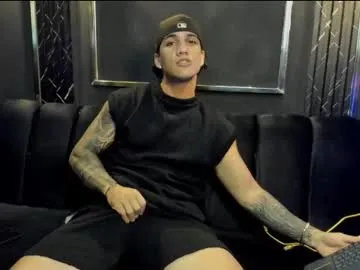 Mr_maximo from Chaturbate